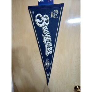 NEW ORIGINAL 2005 Milwaukee Brewers MLB Baseball Full Size pennant by Wincraft